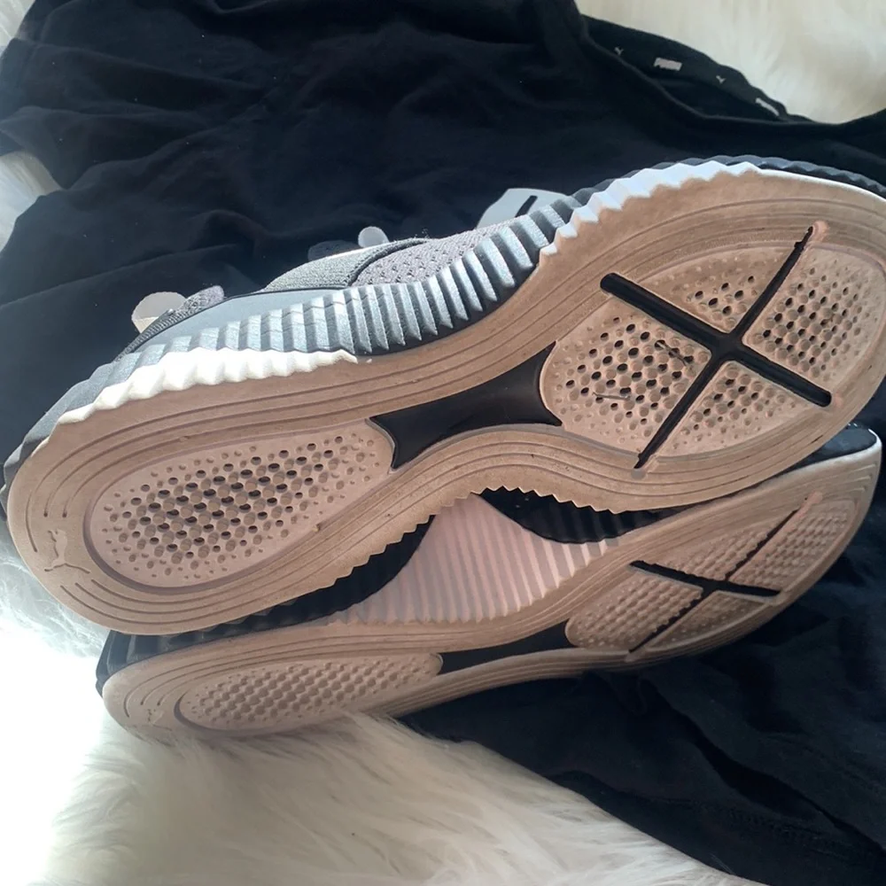 Puma - Picture 5 of 6